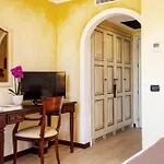La Vecchia Fonte Boutique 4*