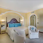 La Vecchia Fonte Boutique Otel Palau