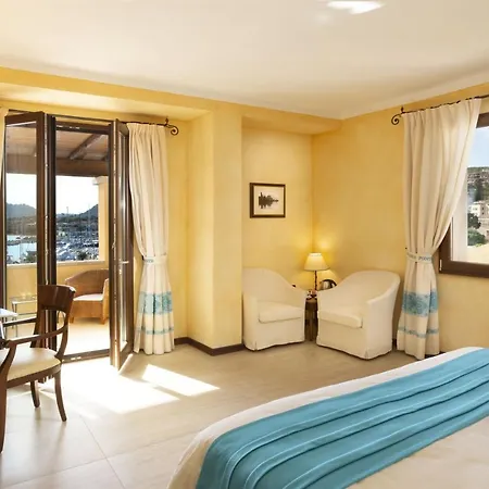 La Vecchia Fonte Boutique