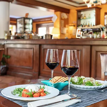 La Vecchia Fonte Boutique 4*