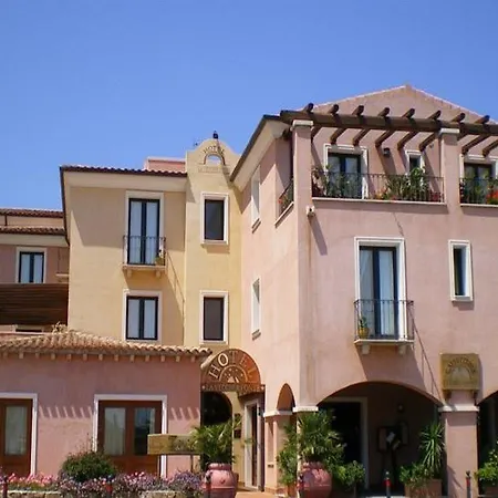 Hotel La Vecchia Fonte Boutique 4*