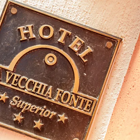 La Vecchia Fonte Boutique Отель Палау