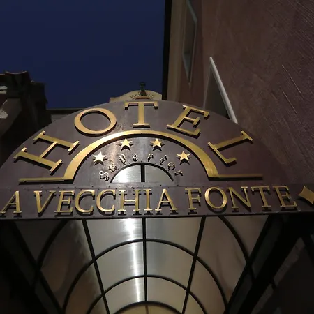 ホテル La Vecchia Fonte Boutique 4*