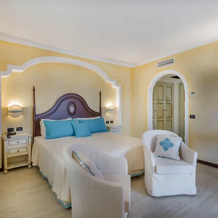La Vecchia Fonte Boutique Hotel Palau