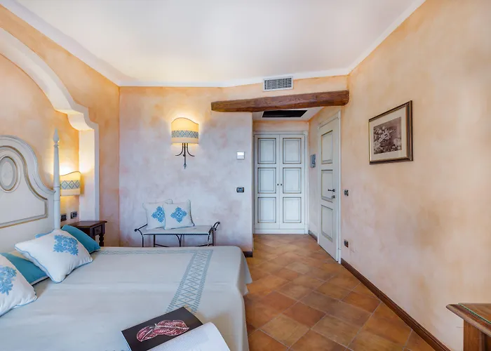 La Vecchia Fonte Boutique Hotel Palau