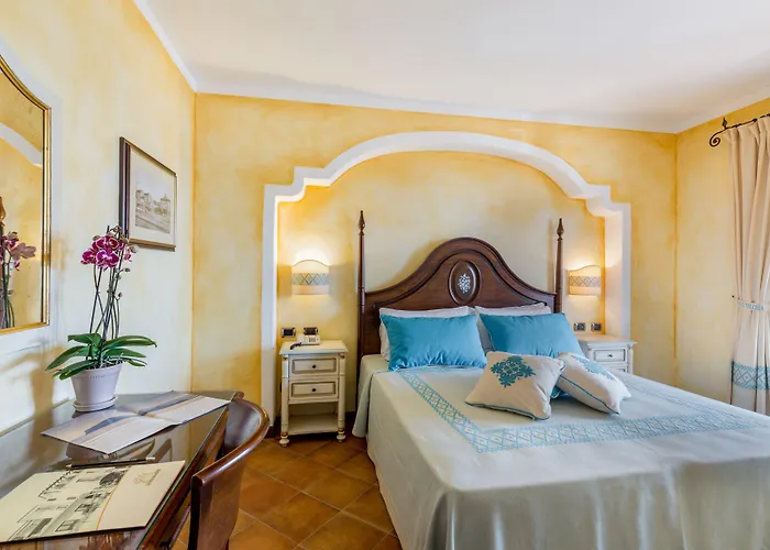 La Vecchia Fonte Boutique 4*