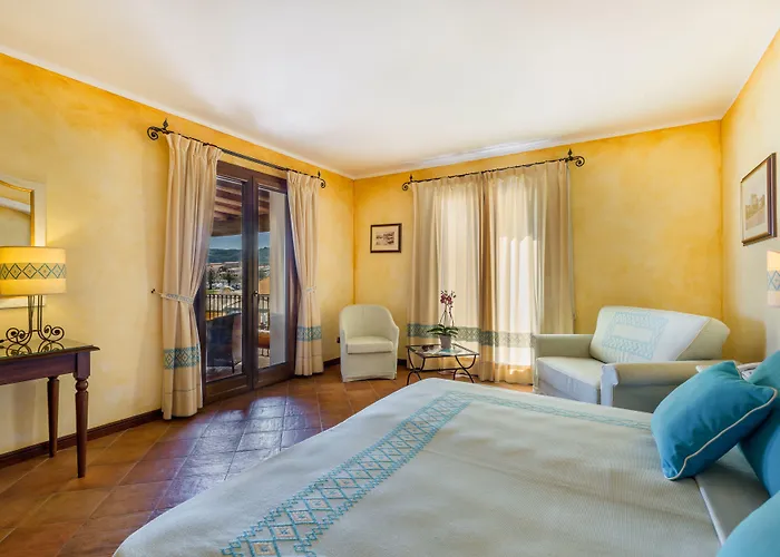 La Vecchia Fonte Boutique Hotell Palau